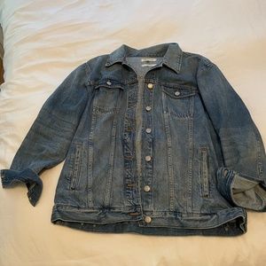 Madewell Denim Boyfriend Jacket-  Layering!!
